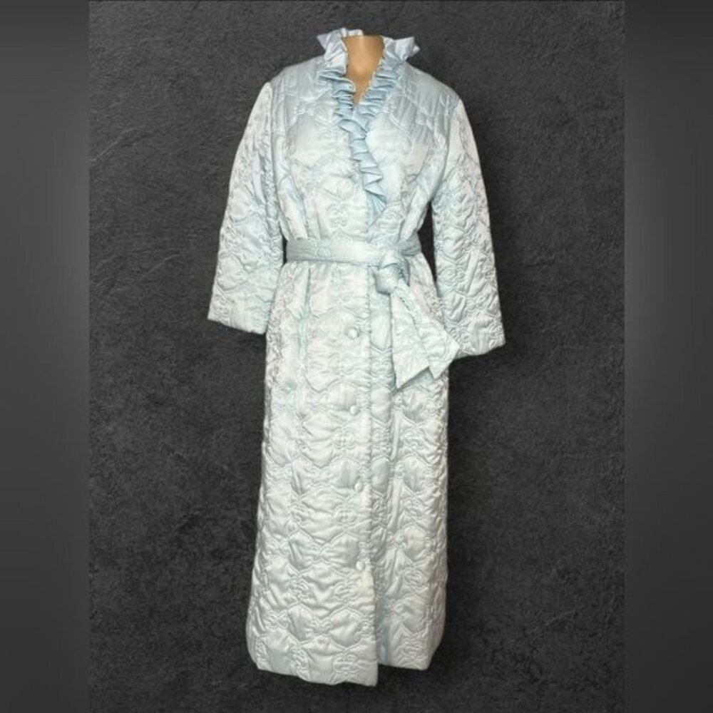 Vintage Quilted Satin Robe – Blue with Ruffle Collar